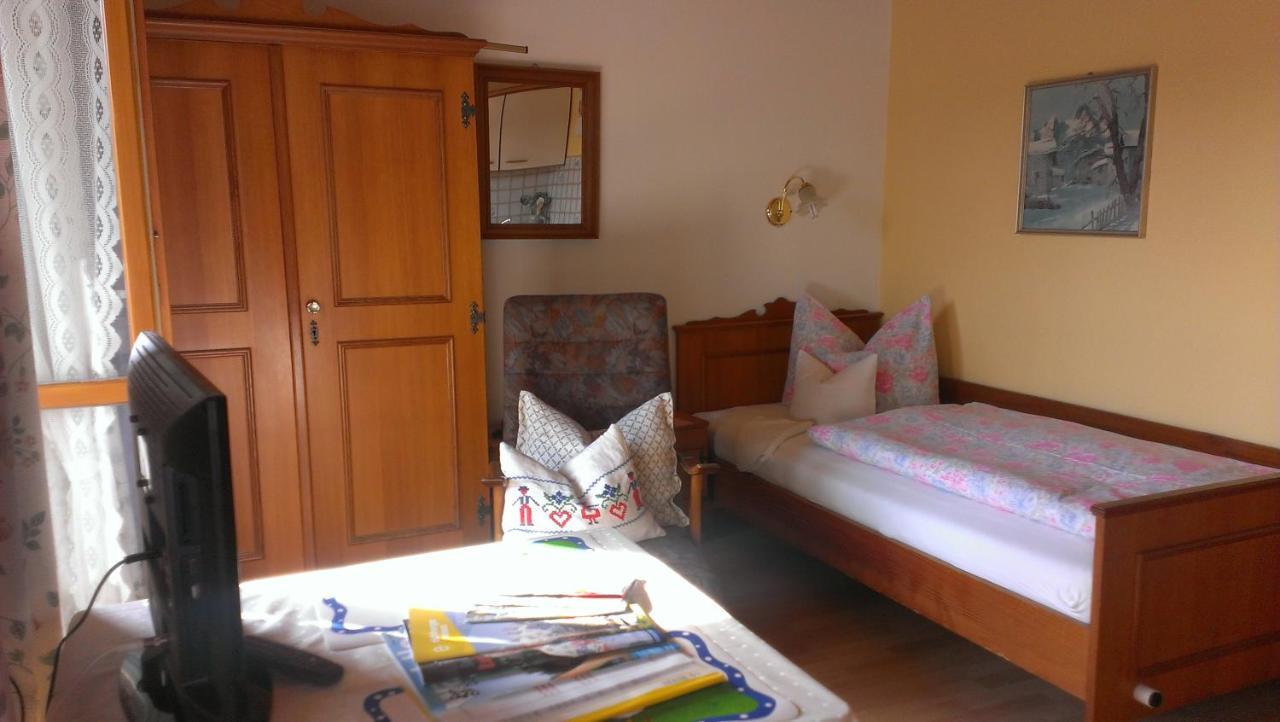 Appartementhaus Elisabeth Winklhofer Bad Füssing Quarto foto